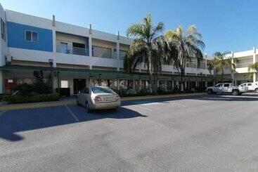 Hotelli Ecohabit Monterrey