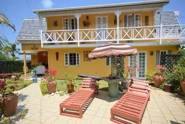 Turist apartmanları Cannon Cottage, 3br By Jamaican Treasures