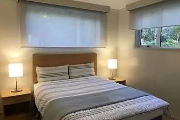 ツーリストアパートメント Angie's Rural Retreat