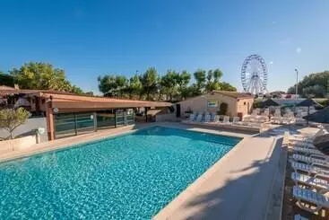 Hotel Camping Abri De Camargue