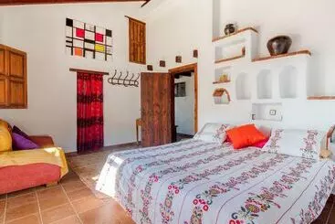 Lovely Cottage In Alcaucín Near Sierra Tejeda Natural Park