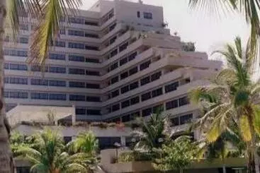 Hotel Playa Grande Caribe & Marina