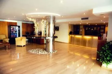 Apartmanszálloda Puerto Azul Marbella