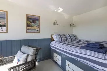 Hotel Lynstone Lakes