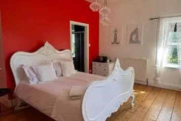 Bed and Breakfast Walltree House