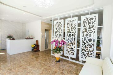 Dinh Cat Hotel Dalat