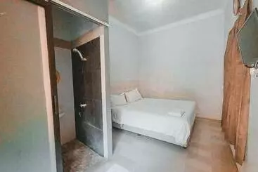 Hotel Safaraz Garden Near Galaxy Bekasi Mitra Reddoorz