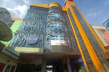 호텔 Oyo 3344 Kanca