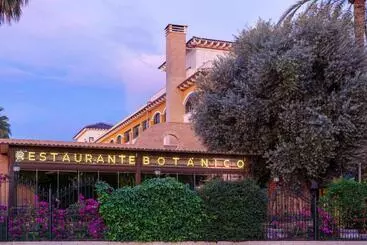 בית מלון כפרי La Laguna Spa & Golf