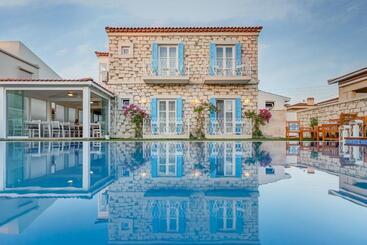 צימר Alaçati Vi̇llaperi̇ Butik Otel