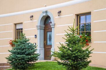 Bed & Breakfast Karun