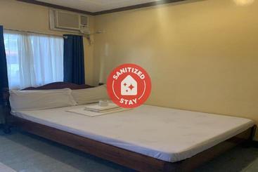 Hotel Jack S Dormitory