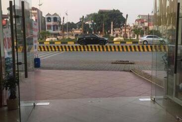 هتل Nhà Nghỉ Diễm Quỳnh