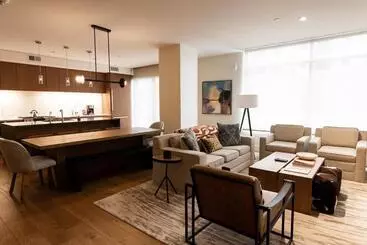 アパートホテル Lift Park City