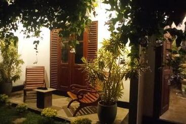 Bed and Breakfast Mandara Rest