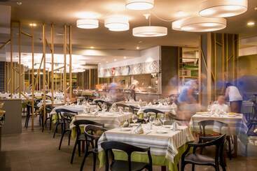 בית מלון כפרי Beatriz Playa & Spa