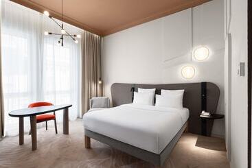 בית מלון כפרי Mövenpick Budapest Centre