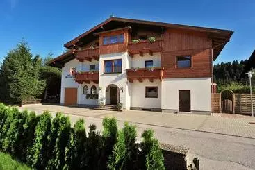 ペンション Haus Salzburgerland