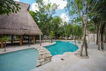 هتل آپارتمان Tu Casa