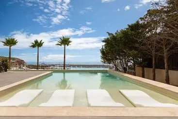 Otel Pure Salt Port Adriano  Adults Only