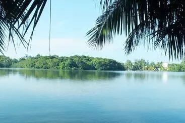 پانسیون River Side Villa