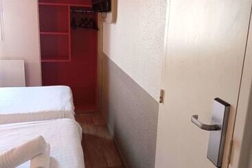 酒店 Premiere Classe Saint Brice Sous Foret