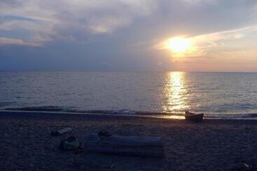 Szálló Port Albert Inn