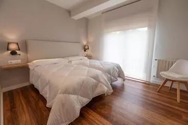 Pensione Hostal Devesas
