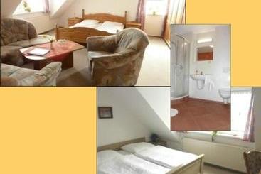 Gasthaus & Pension Zum Hirsch