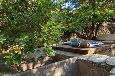 Hotel Hôtel Restaurant Petra Cinta