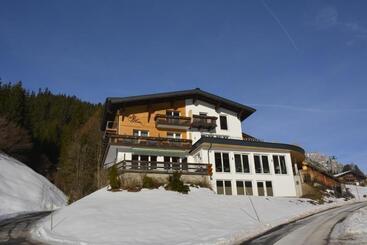 Пансион Tiroler Herz