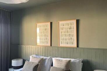 Doonmore Hotel, Bar & Restaurant