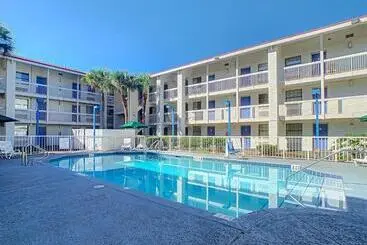 ホテル Stayable Jacksonville North