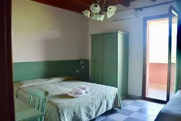 Hotel Golfo Del Leone