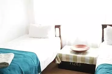 Piccadilly Farm Cottages