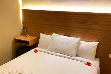 Bed & Breakfast Asiana Lovina