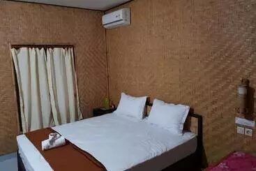 Bed and Breakfast Taman Menjangan Homestay By Snorkelingmenjangan