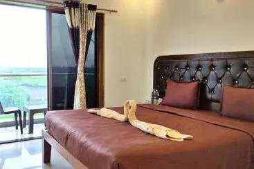 Hotel Nature Shield Lonavala