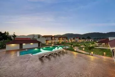 Hotell The Fern Sattva Resort Polo Forest