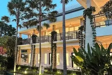 Hotel The London Residences Boutique