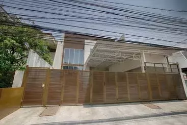 Panzió Rendezvous Sunter 1 By Apatel  08k