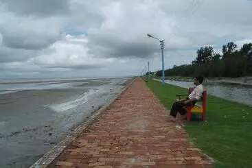 Hôtel Dolphin   Bhakkhali