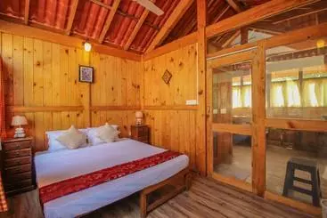 Landhus Oyo Home 10723 Pool View Studio