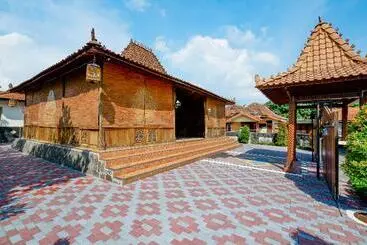 Hotel Oyo 2327 Pagsis Village