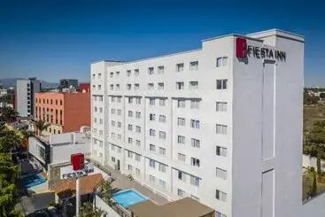 酒店 Fiesta Inn Guadalajara Expo