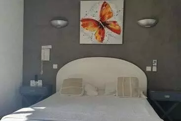 Hotel Le Petit Manoir Logis