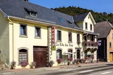 Отель Logis Hôtel Restaurant La Tête Des Faux