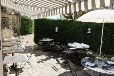 호텔 Auberge Du Grand Dauphin