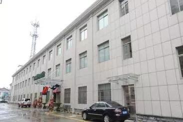 Hotelli Greentree Inn Zhenjiang Yangzhong Central Market Gangdong Bei Road
