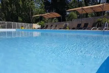 Hotel Logis Hôtels Le Saint Marc